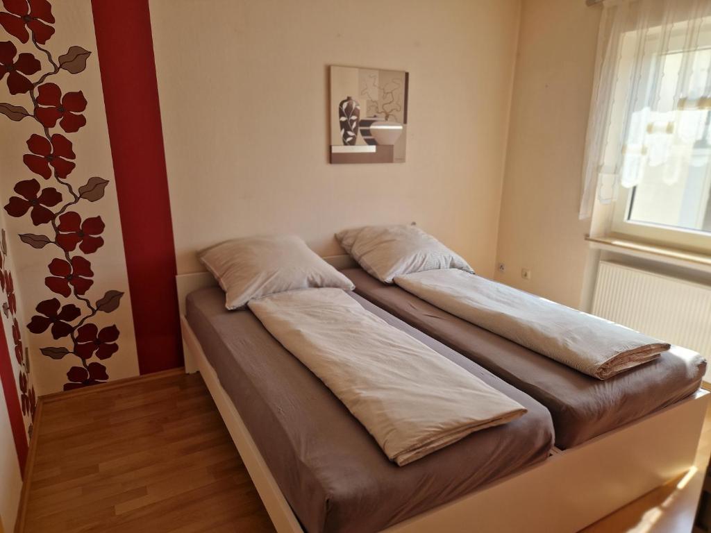 Schlafzimmer 2